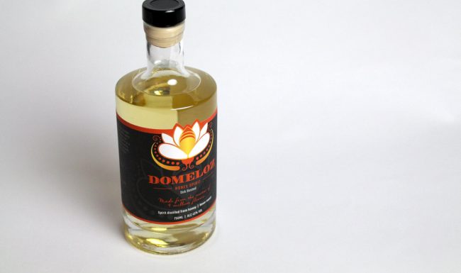 Domeloz Oak Rested Label Design